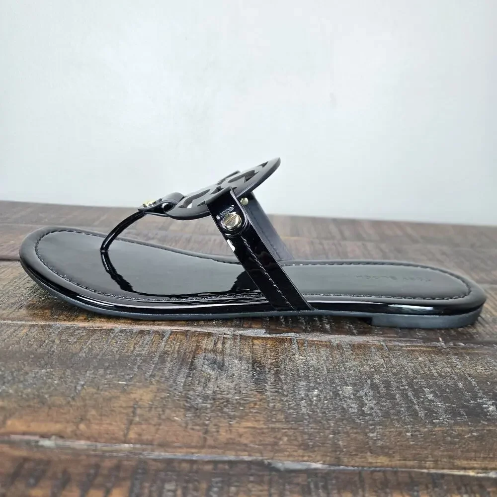 NEW Tory Burch Miller Patent Leather Womens Size 8 Logo Sandals Flip Flops Black
